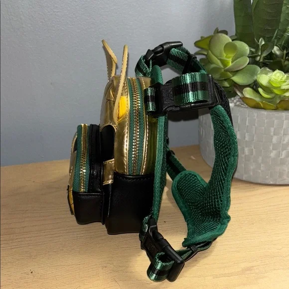 Marvel x Loungefly Loki Dog Harness Backpack – BRAND NEW 🆕 - Picture 3 of 10